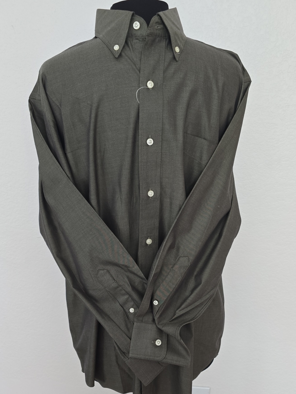 Lands' End Men's Button-Down Shirt in Dark Green